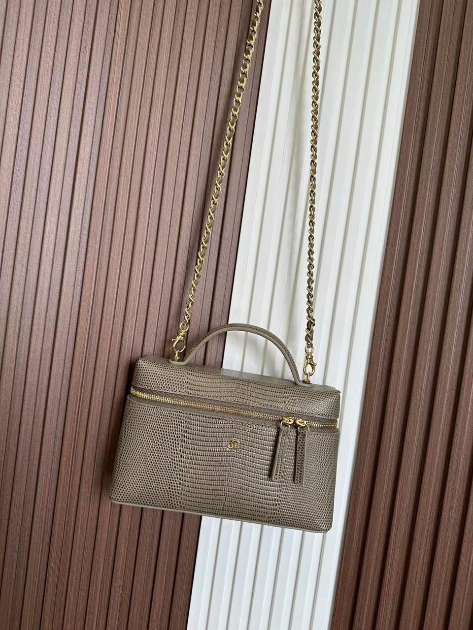 Ladies ch’nel 26 bags Lilly Onlines