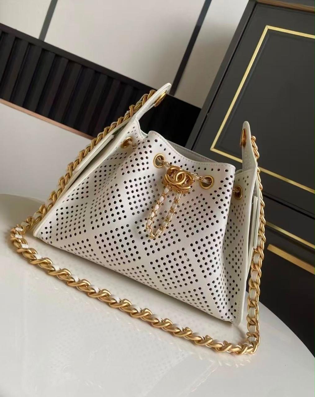 Ladies ch’nel 26 bags Lilly Onlines