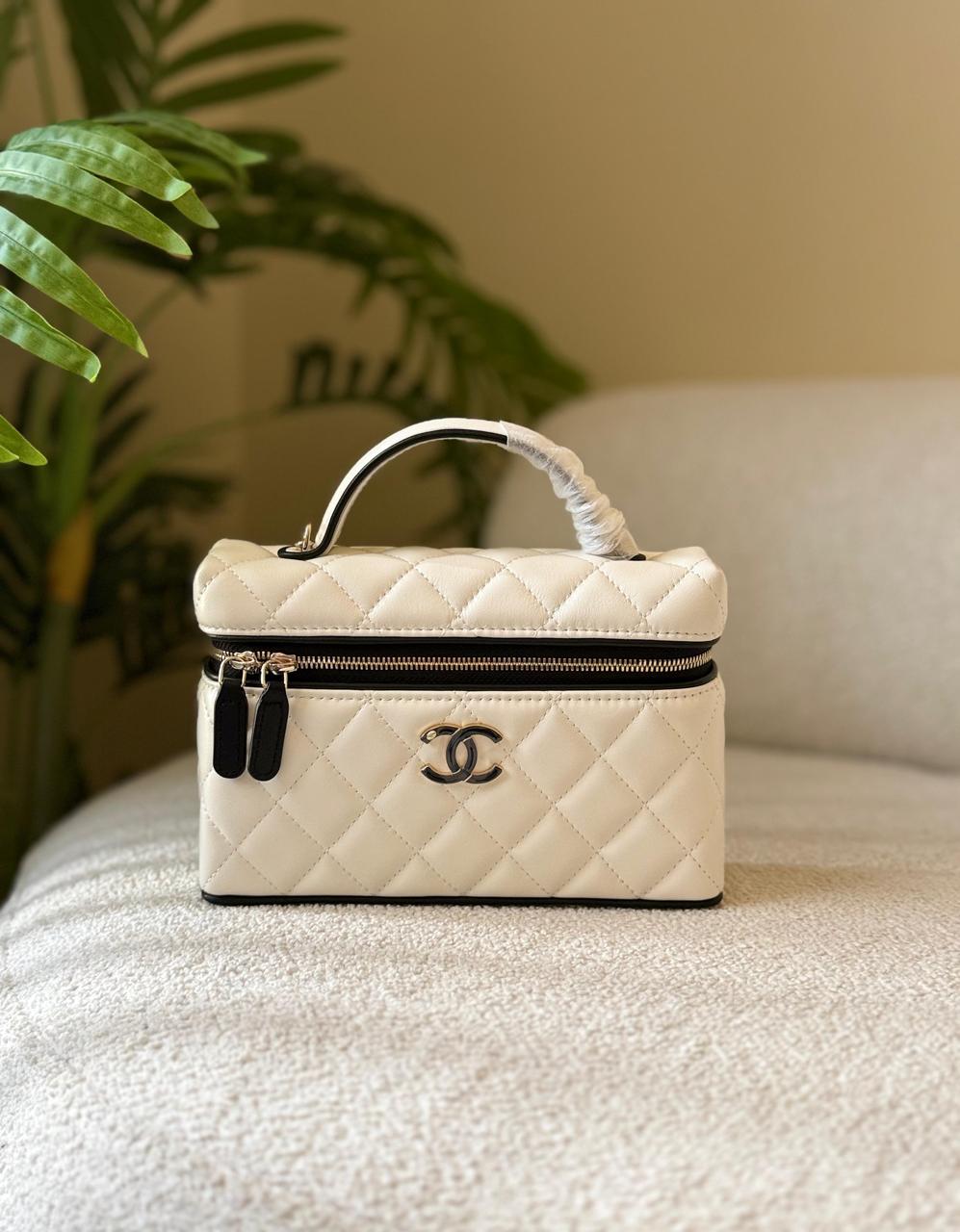 Ladies ch’nel 26 bags Lilly Onlines