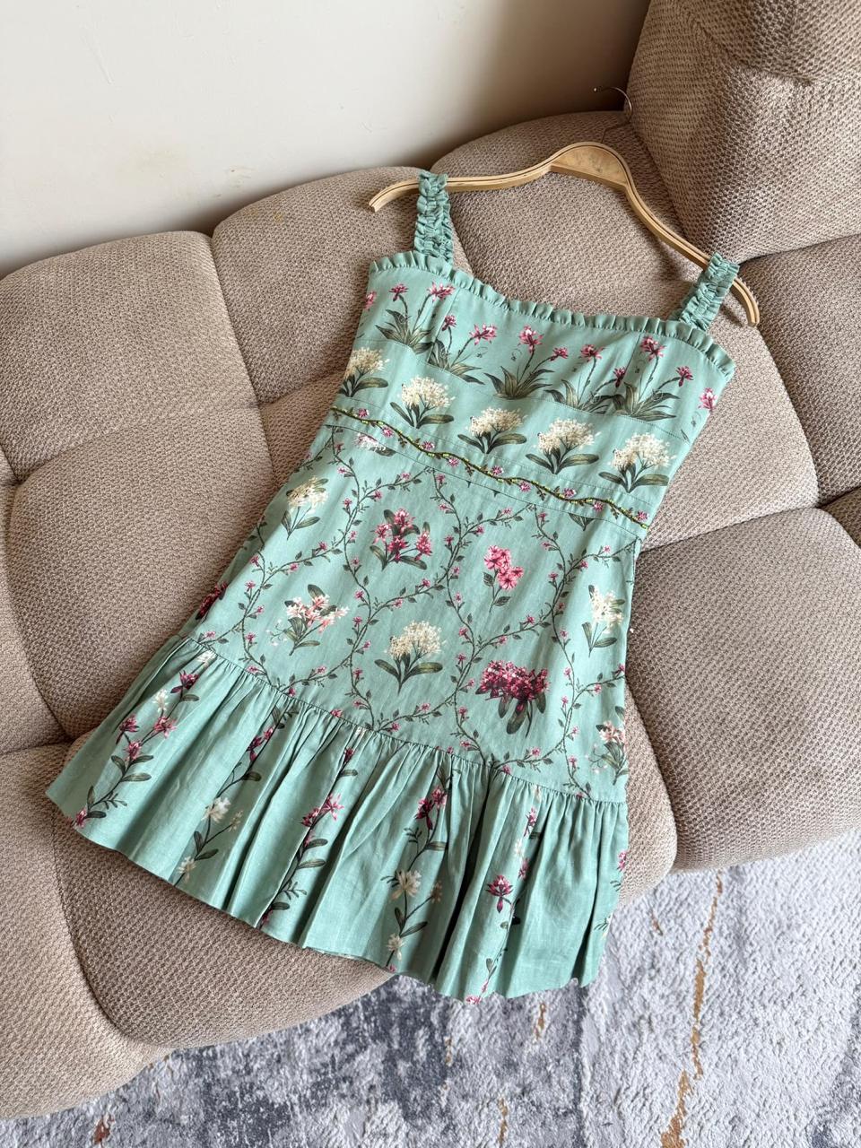 Ladies dresses Lilly Onlines