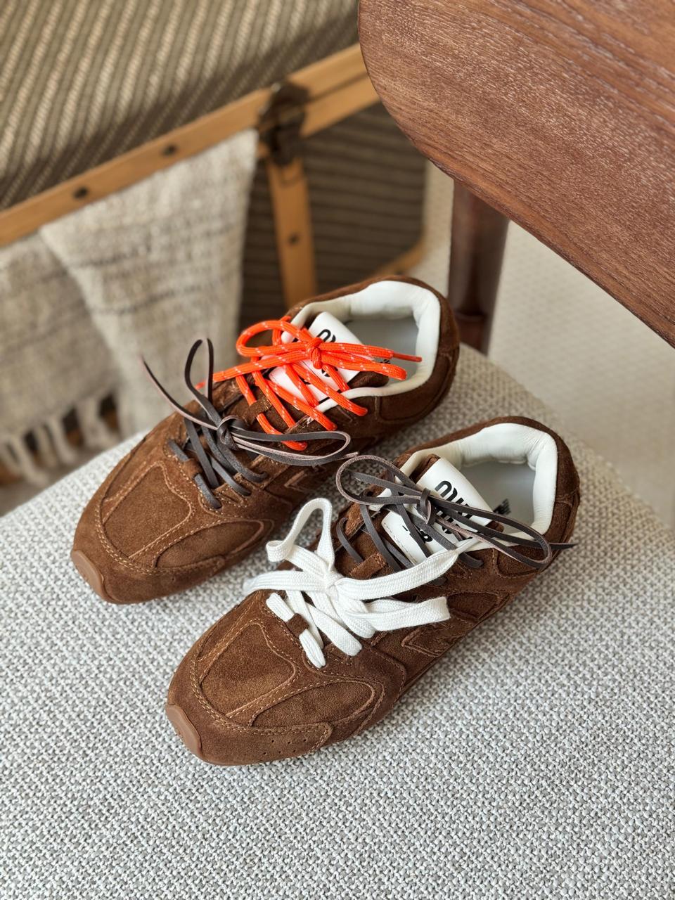 Ladies sneakers Lilly Onlines