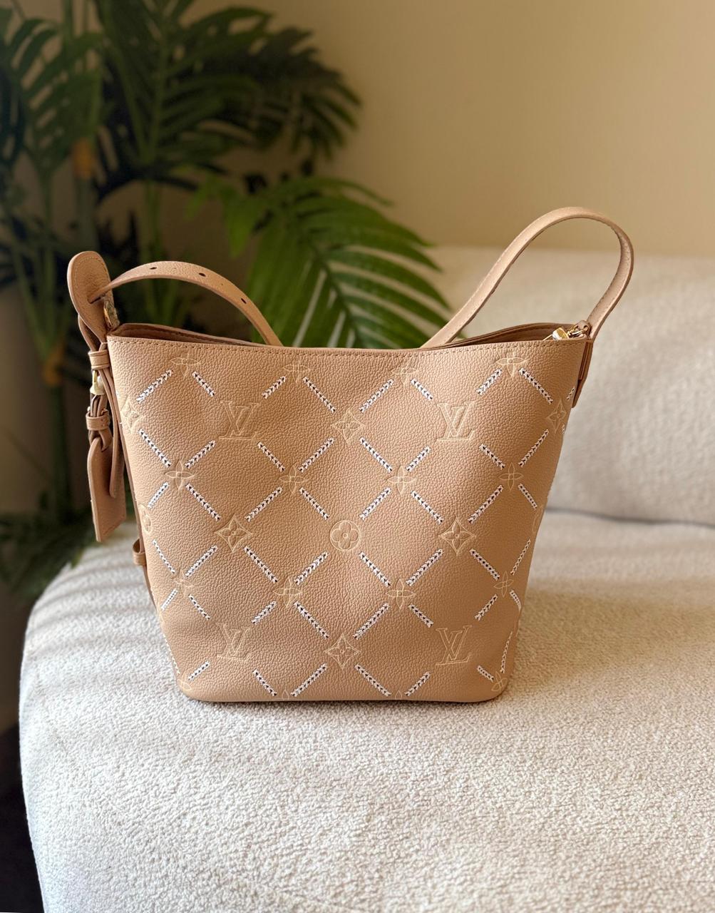 Ladies Lv bags Lilly Onlines