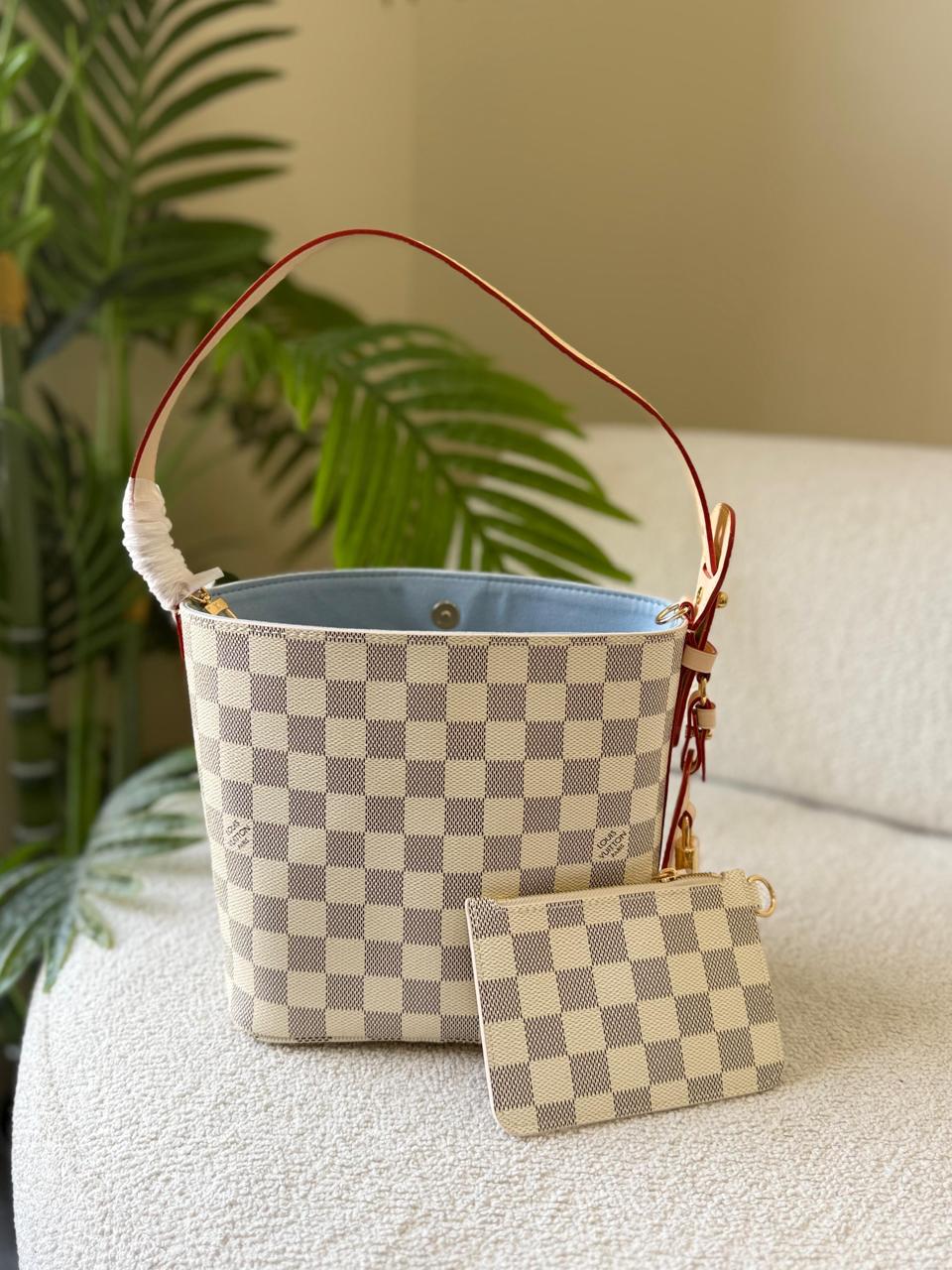 Ladies Lv bags Lilly Onlines