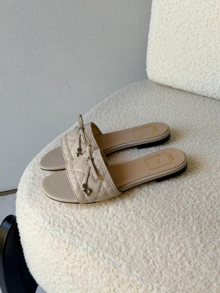 Ladies flats Lilly Onlines