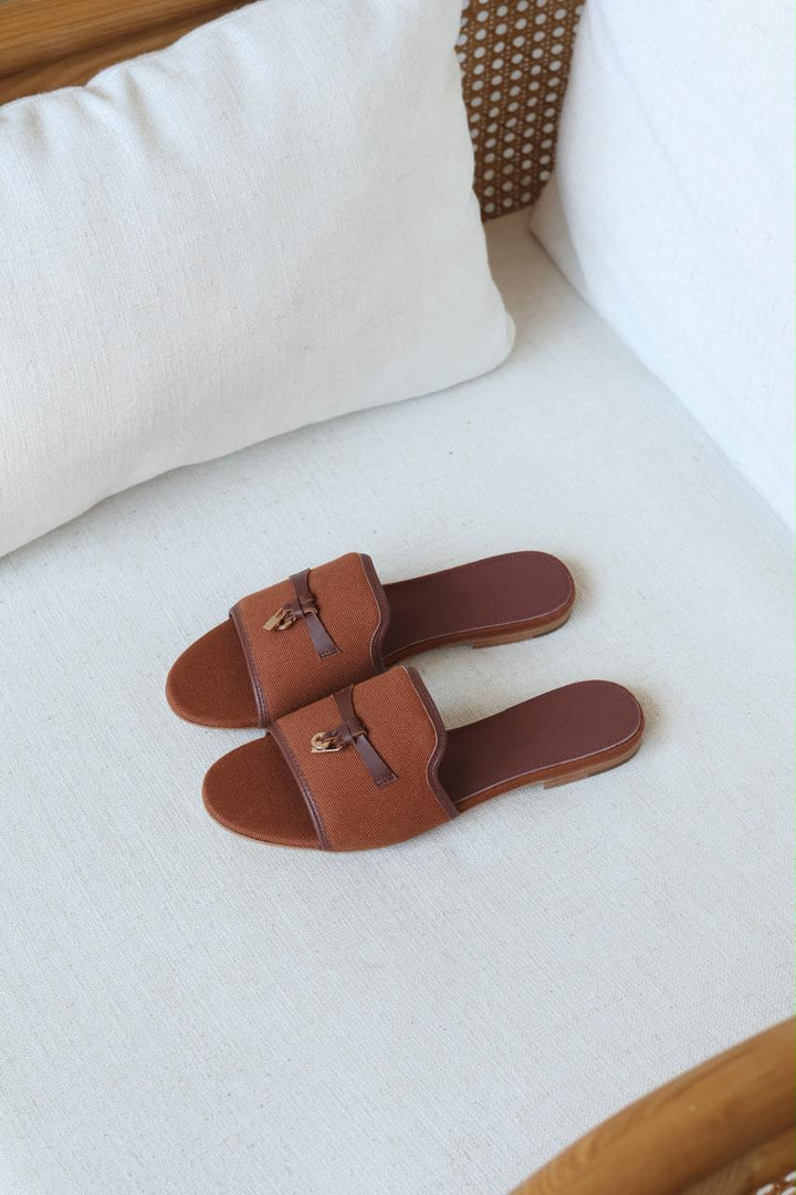 Ladies flats Lilly Onlines