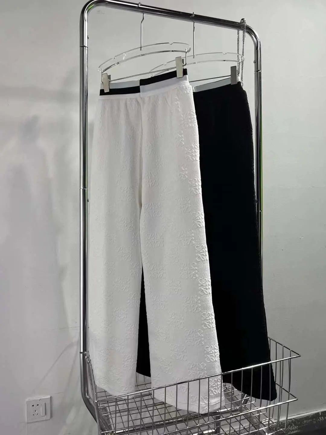 ladies pants & shorts Lilly Onlines