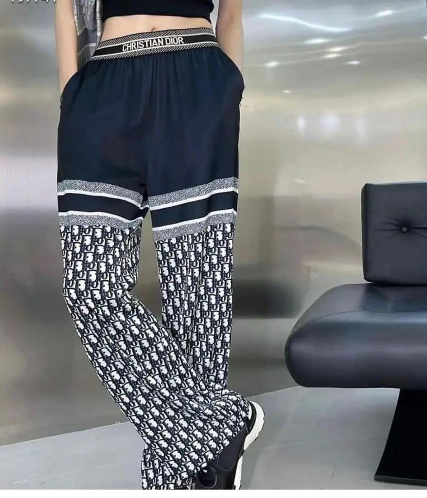 ladies pants & shorts Lilly Onlines