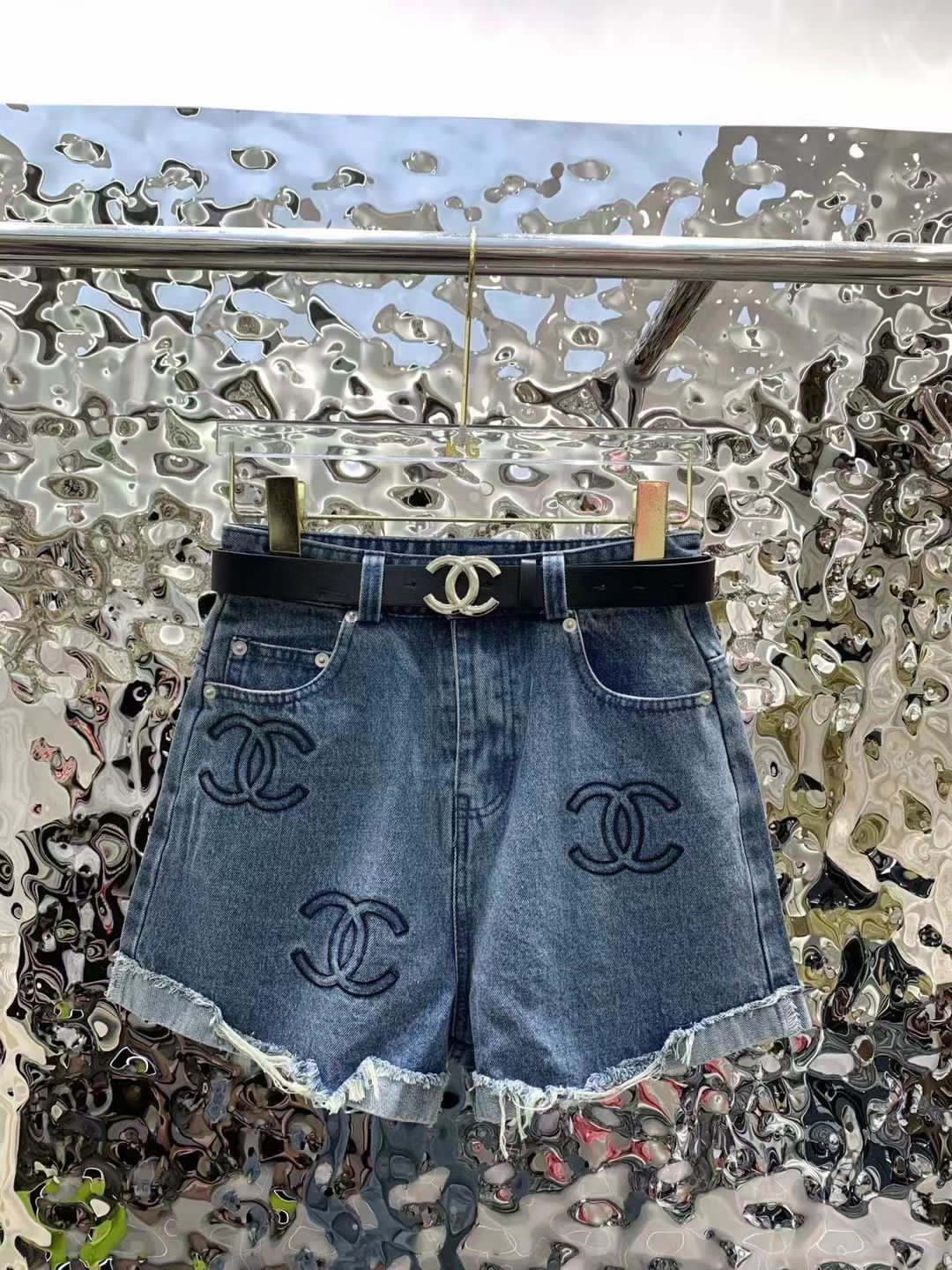 ladies pants & shorts Lilly Onlines