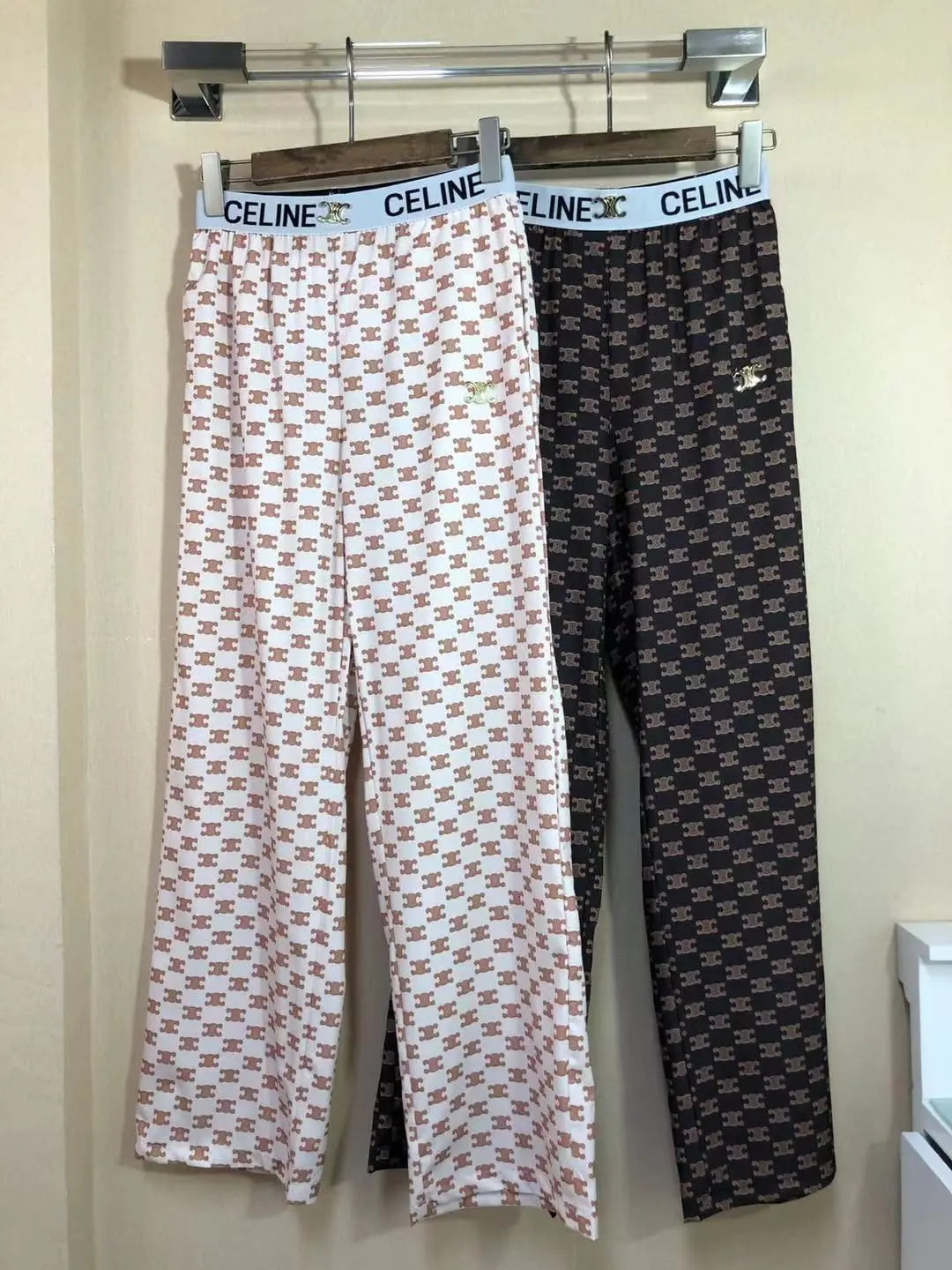 ladies pants & shorts Lilly Onlines