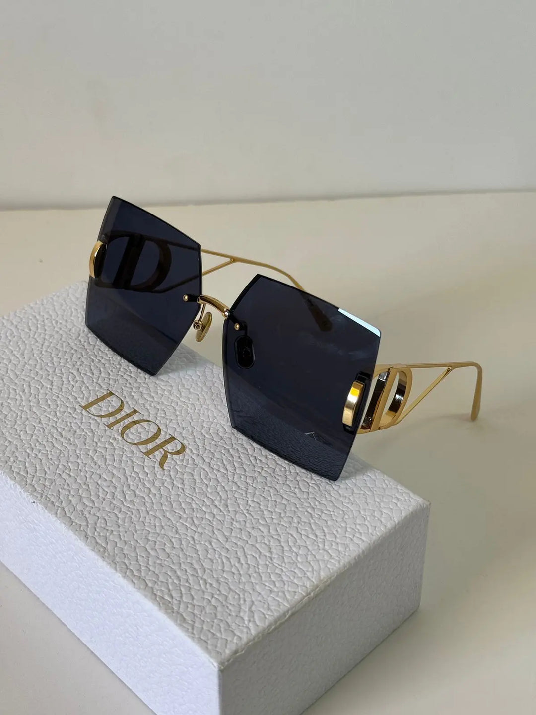 ladies sunglasses Lilly Onlines