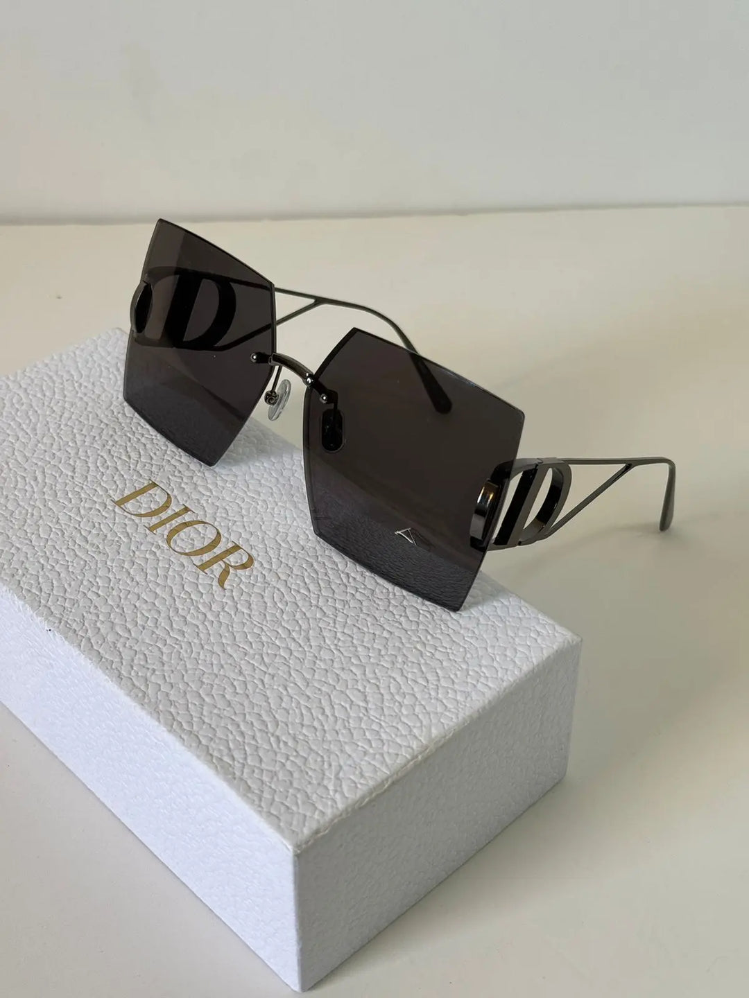 ladies sunglasses Lilly Onlines