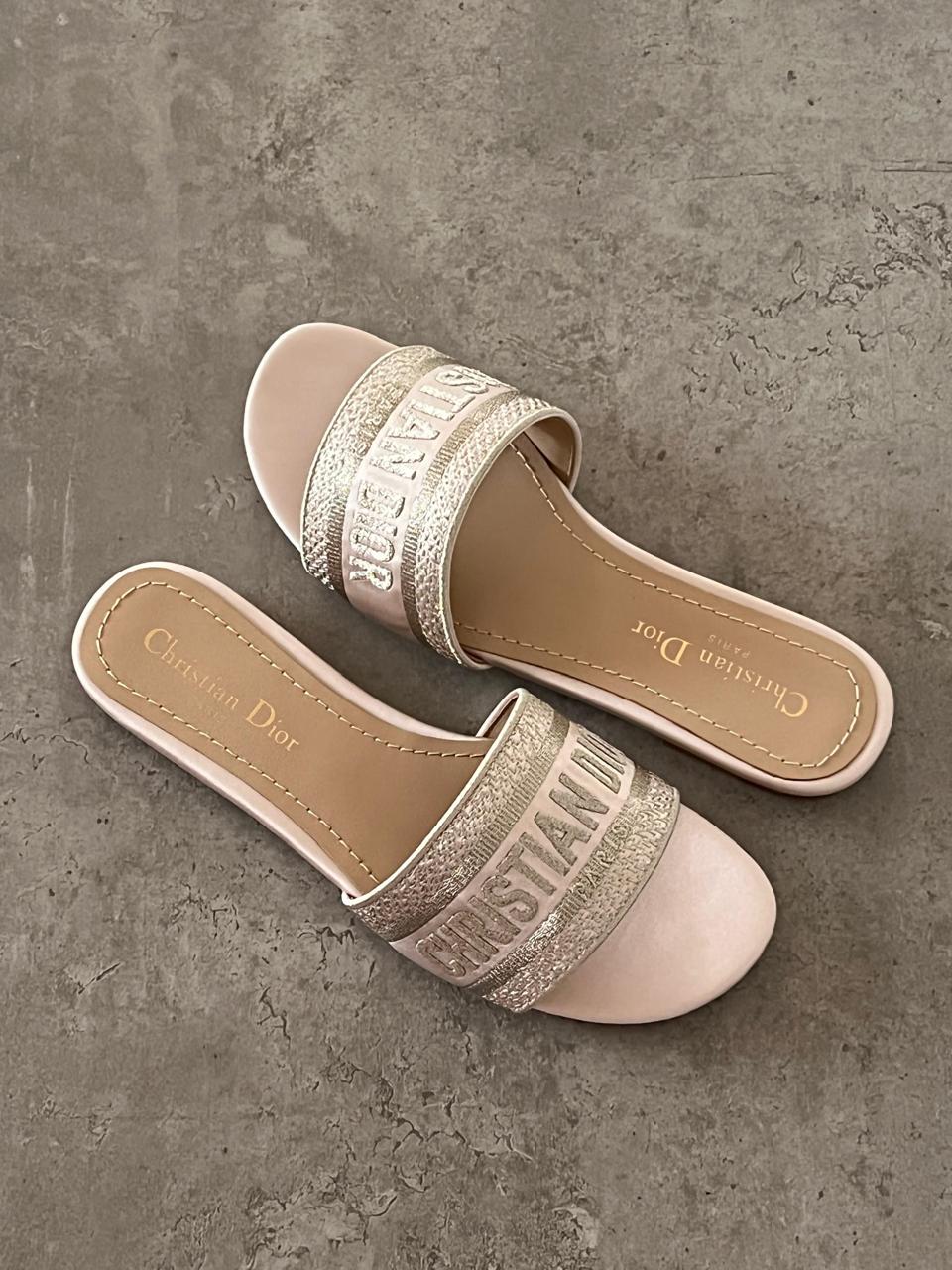 ladies flats Lilly Onlines