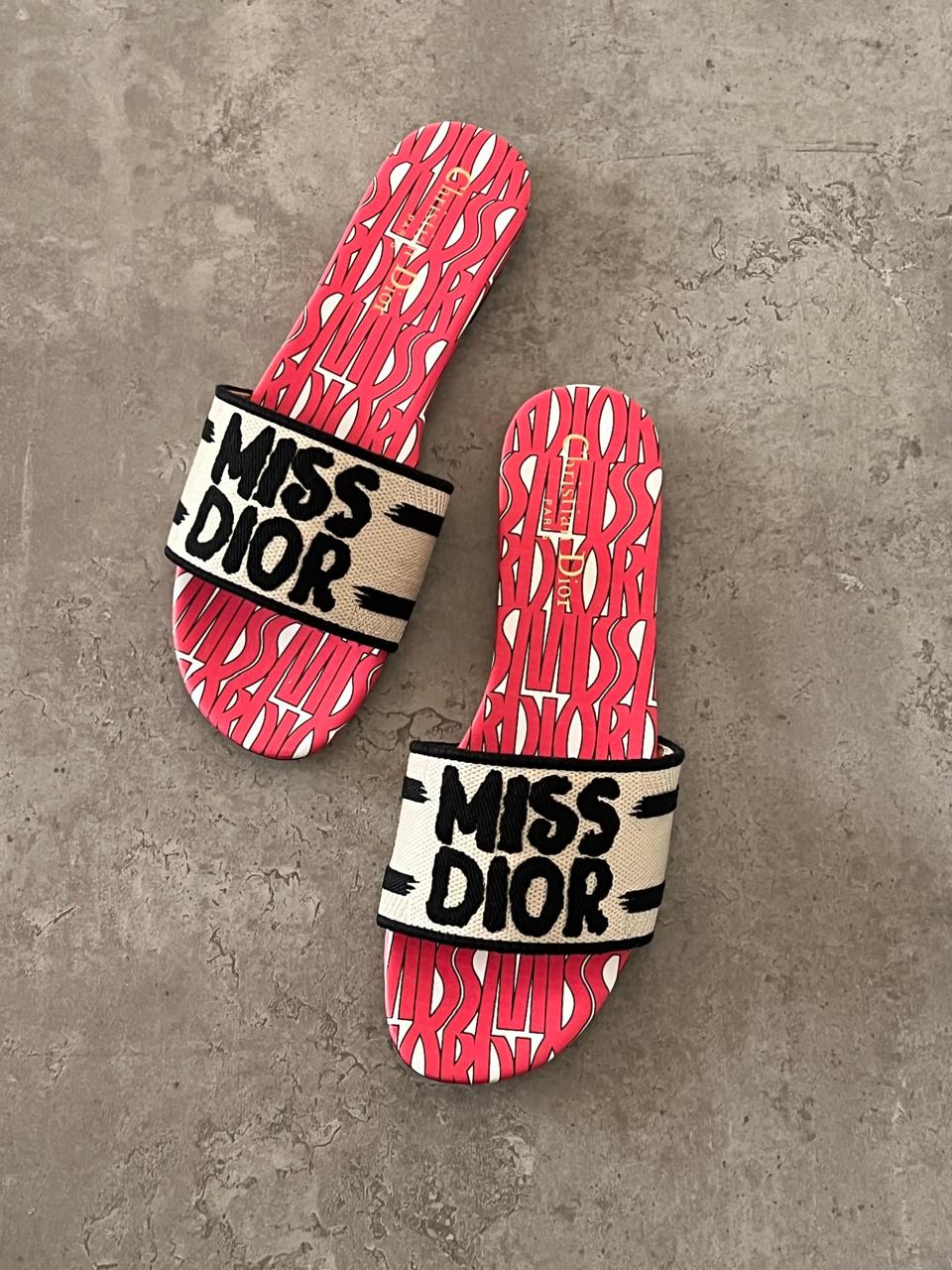 ladies flats Lilly Onlines